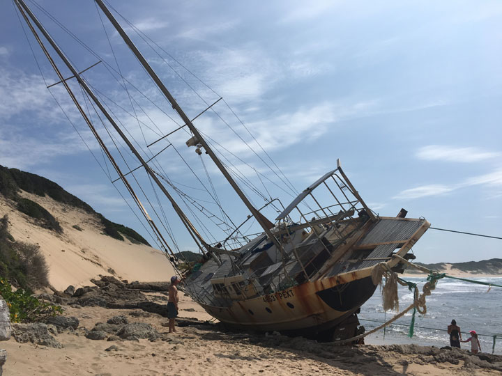 Image Portuguese Island page link