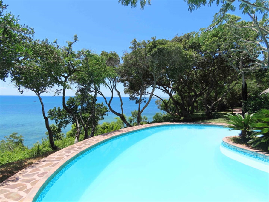 Pool Sea View